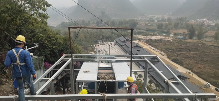 景區魔毯施工